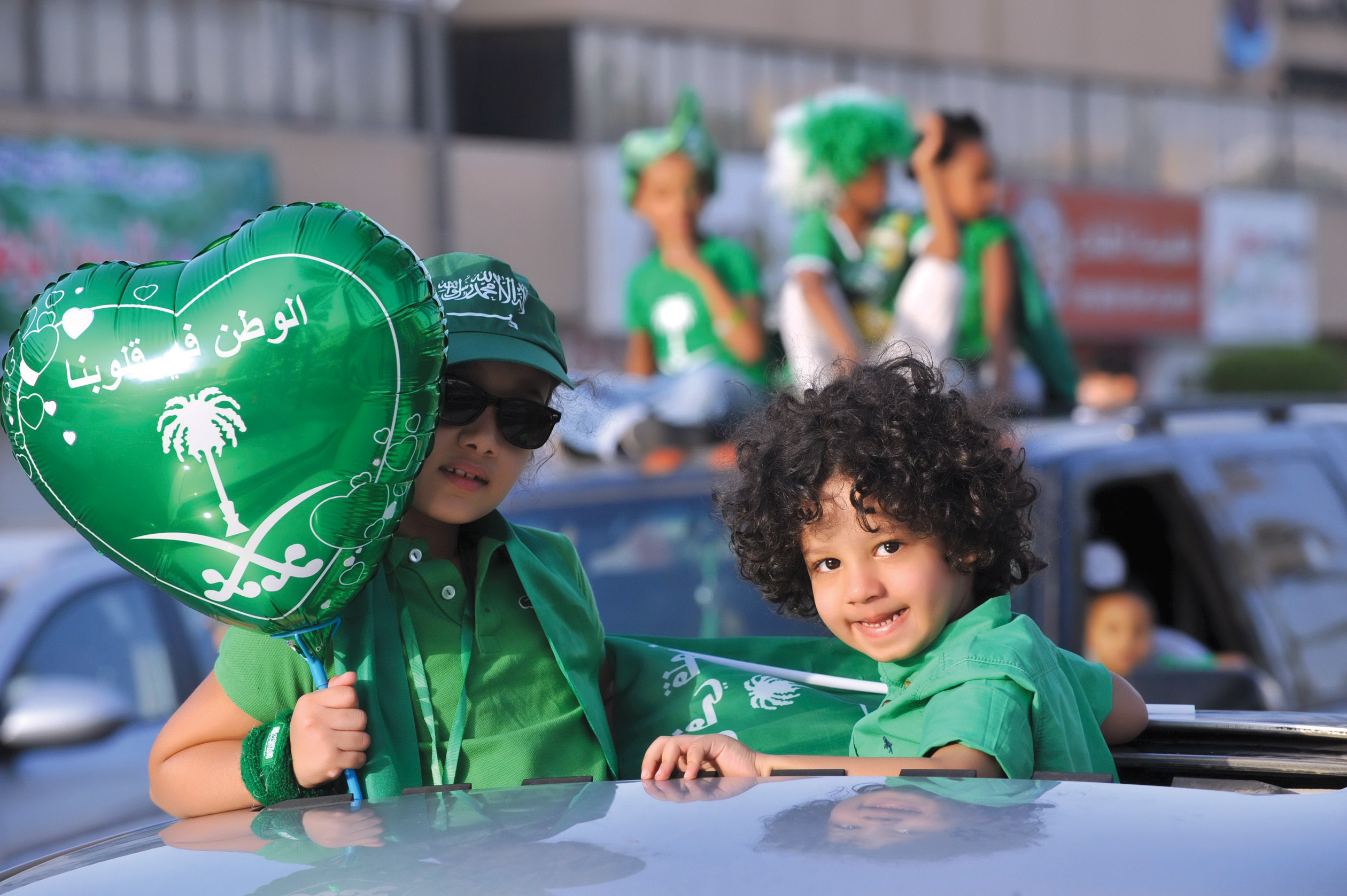 Саудовская аравия дети. Саудовская Аравия праздники. Национальный фестиваль Саудовской Аравии. Саудовская Аравия день независимости.