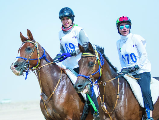 الإماراتية والخيل.. صداقة على درب الصدارة