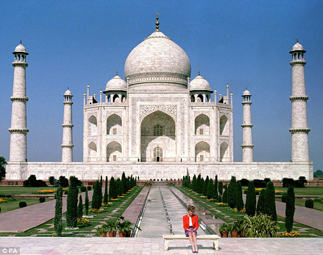 https://media.albayan.ae/inline-images/2621756.jpg